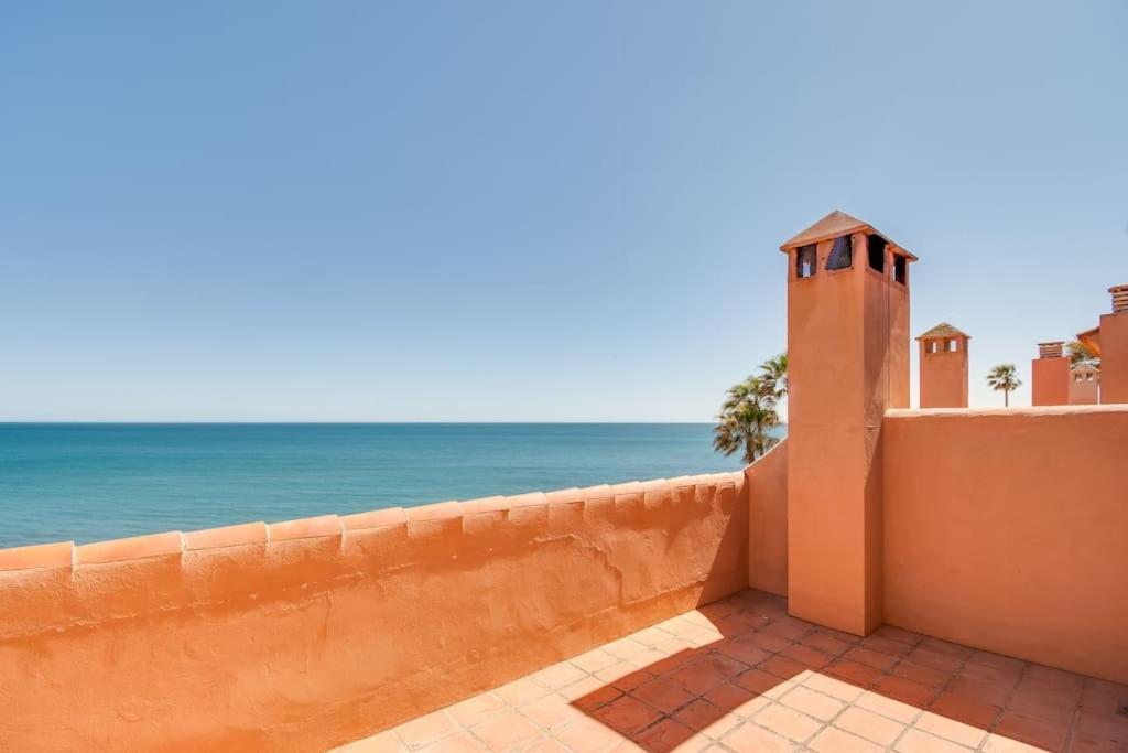 Beachfront Townhouse Εστεπόνα Εξωτερικό φωτογραφία
