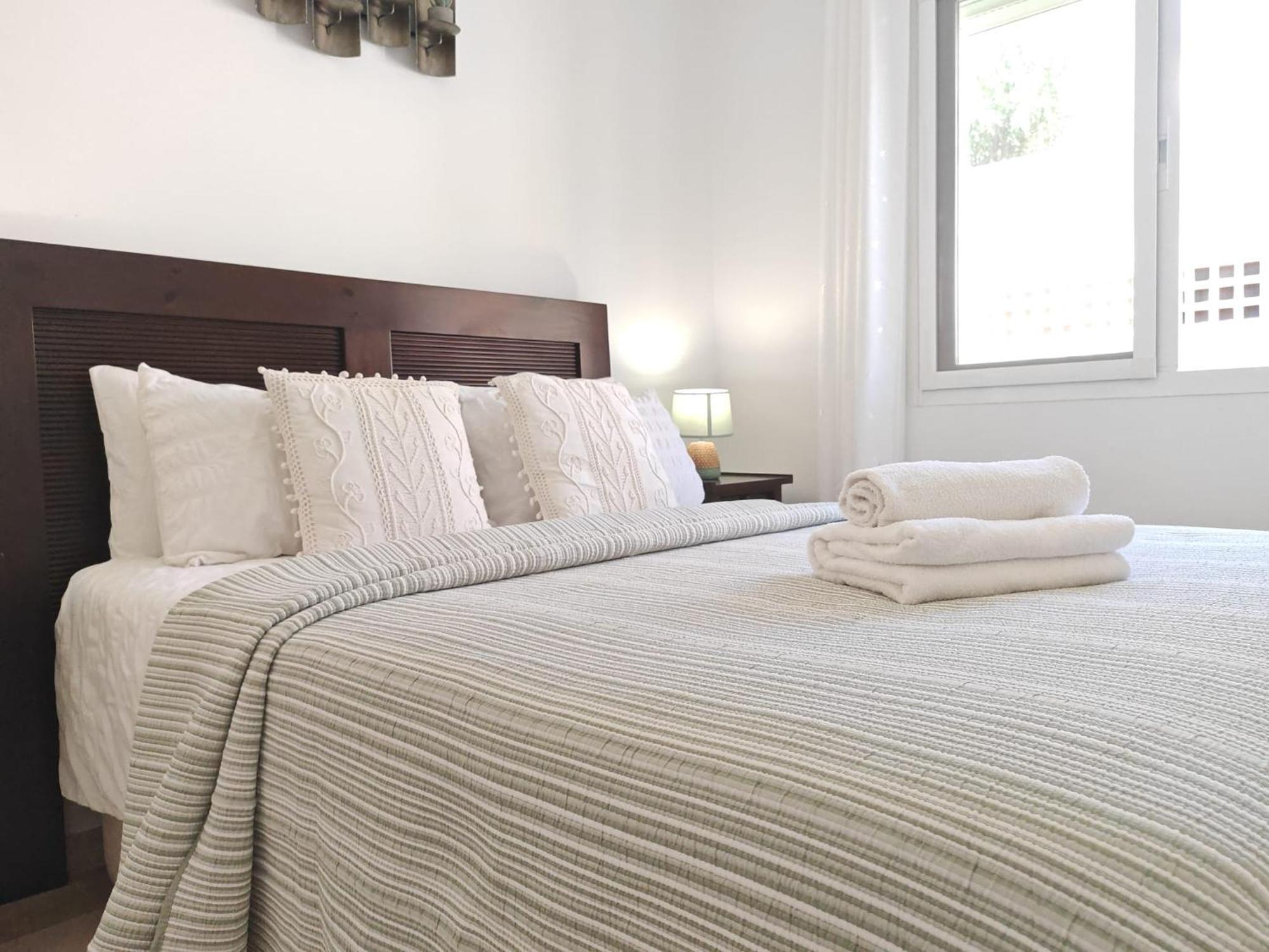 Beachfront Townhouse Εστεπόνα Εξωτερικό φωτογραφία