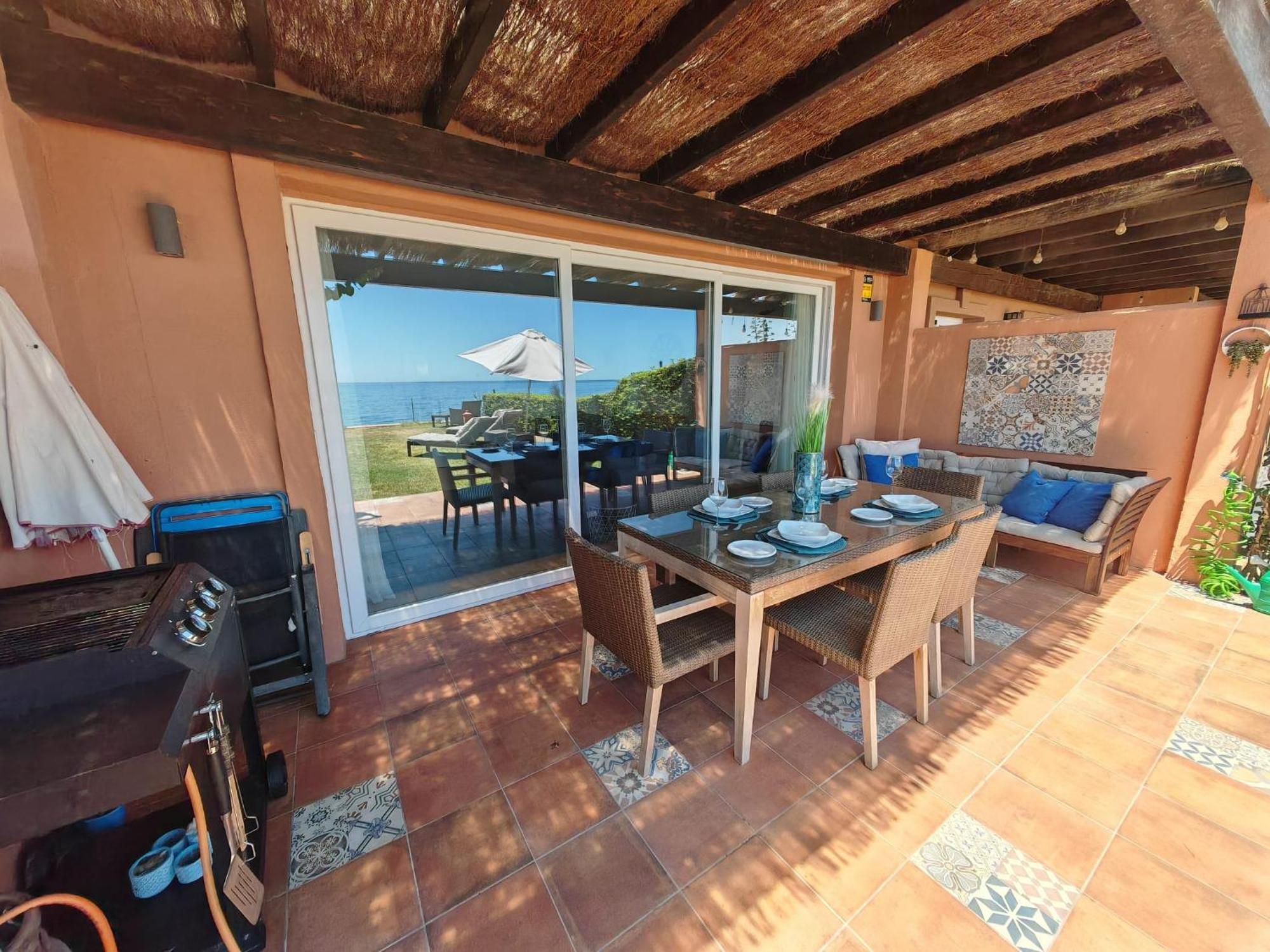 Beachfront Townhouse Εστεπόνα Εξωτερικό φωτογραφία